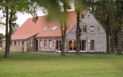 Hof aus dem Dornröschenschlaf erweckt